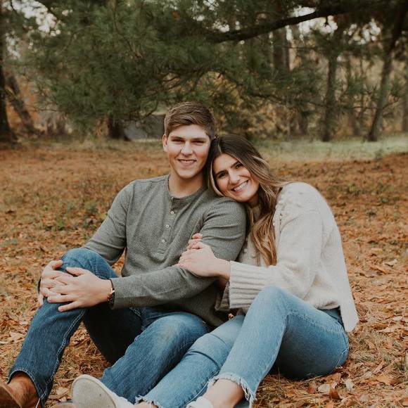 Meet your Posher, Mallory - Picture 1 of 1